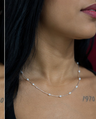 Colar com pérolas